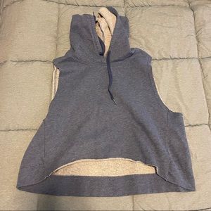 💰 Blue sweatshirt tank top w hood